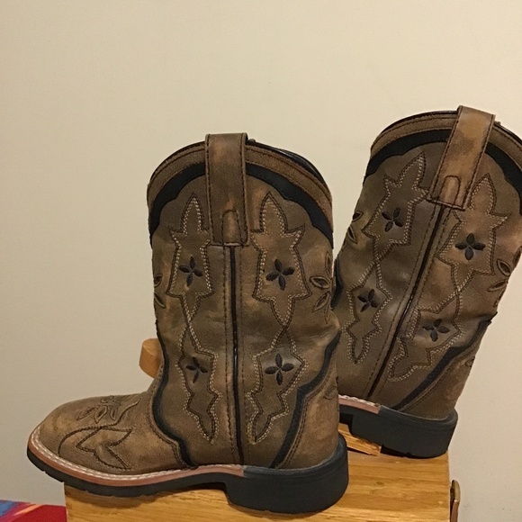 Dan Post Other - 🔥Dan Post, children’s boots, size 12.5D, new cond. has jewel design, see pics.